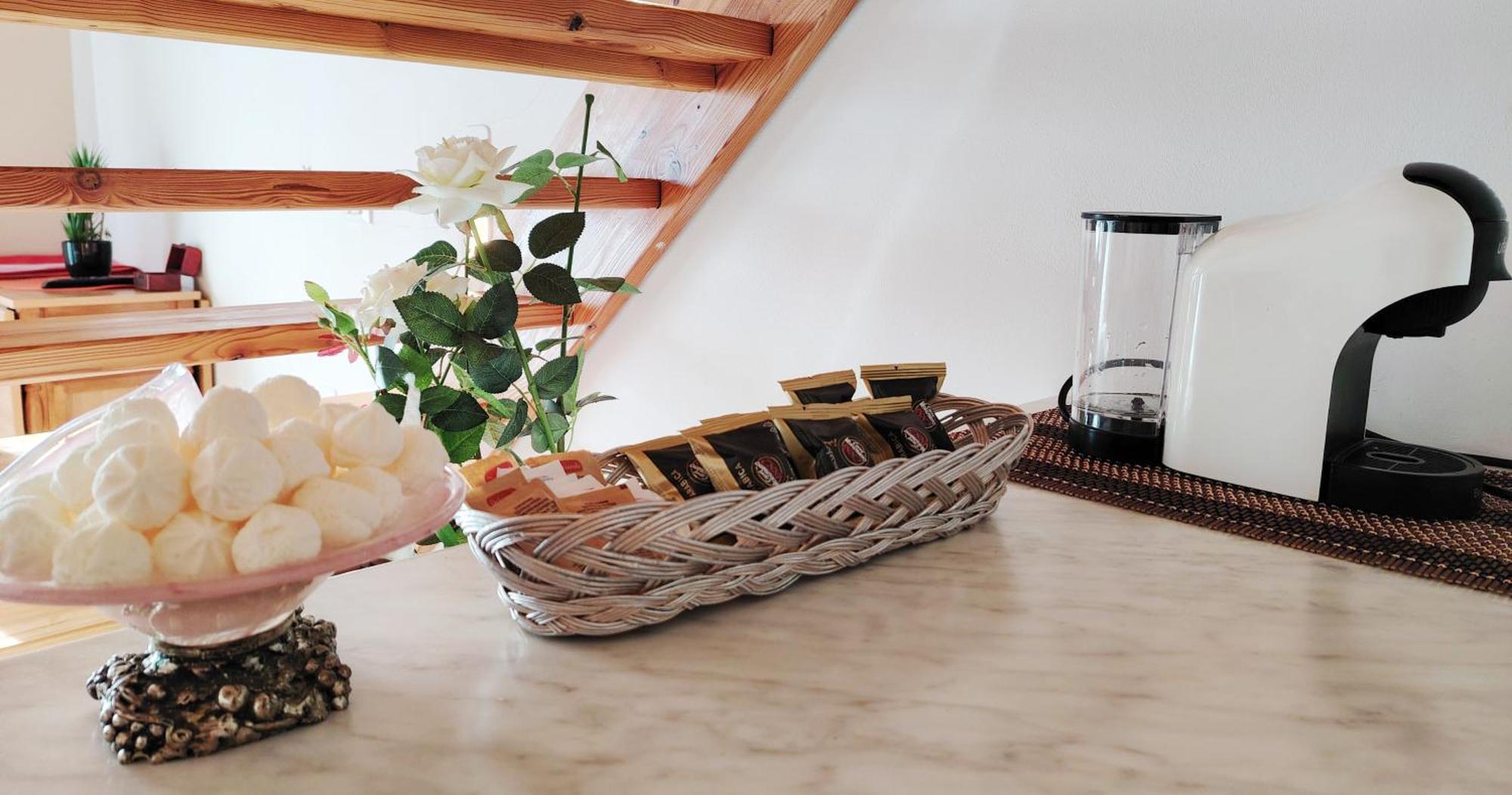 La Villa Gialla アオスタ エクステリア 写真